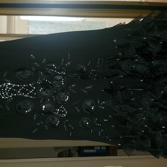 ⭐️⭐️⭐️⭐️Black elegant dress final sale no RETURN - Picture 6 of 14